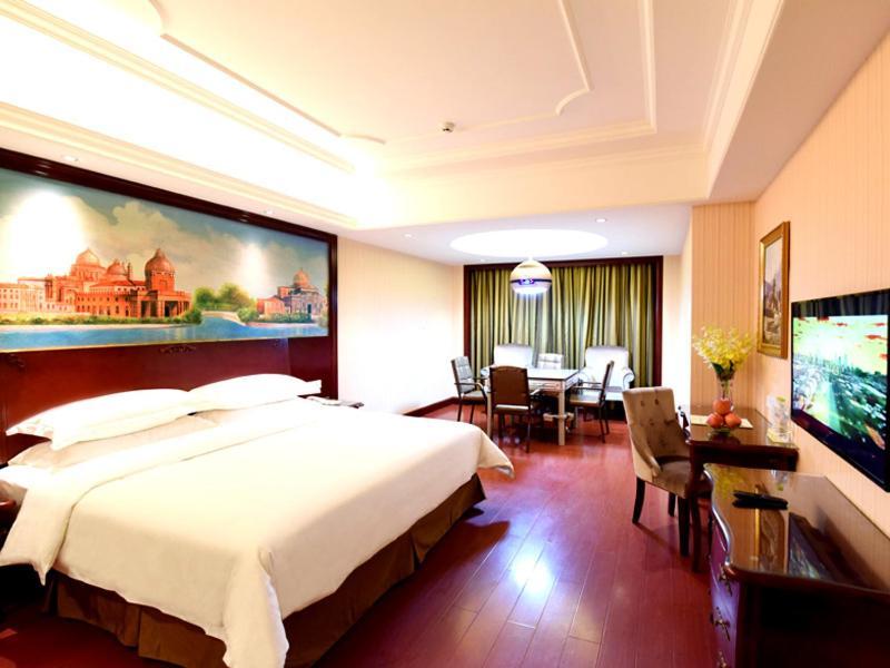 Vienna Hotel Loudi Chunyuan Pedestrian Street Екстериор снимка