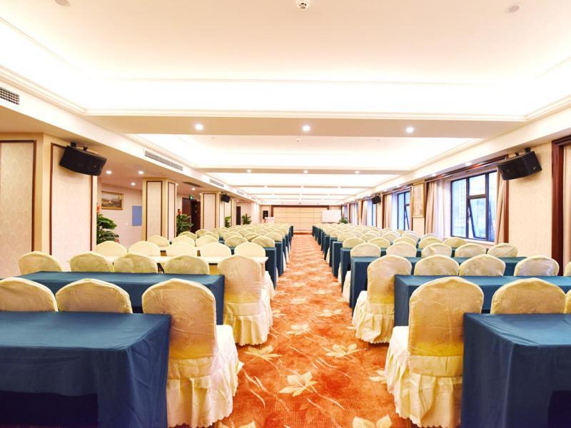 Vienna Hotel Loudi Chunyuan Pedestrian Street Екстериор снимка